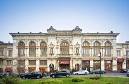 Proprietarul Palatului Bragadiru a redus prețul cu care vrea să vândă proprietarea istorică din Capitală